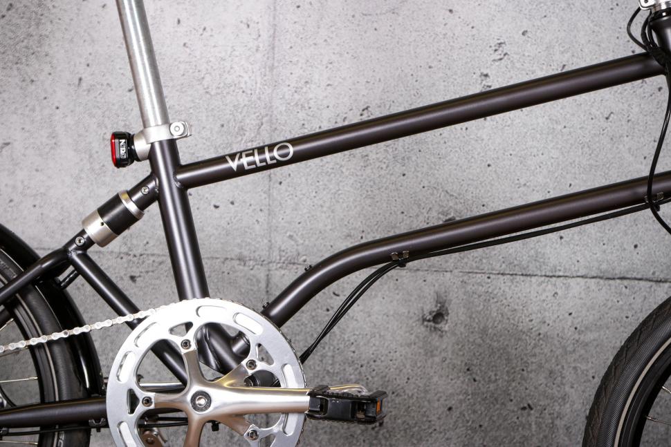 2022 Vello Rocky folding bike - frame shape.jpg