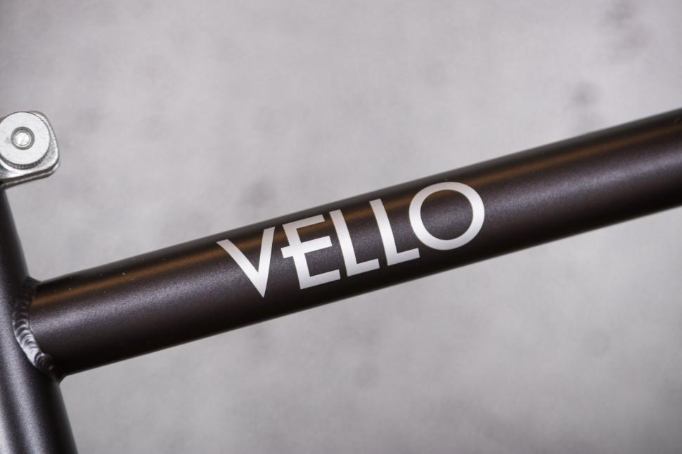 2022 Vello Rocky folding bike - top tube decal.jpg