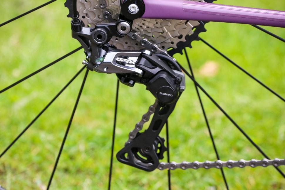 2022 Vielo V+1 Strato - rear mech.jpg