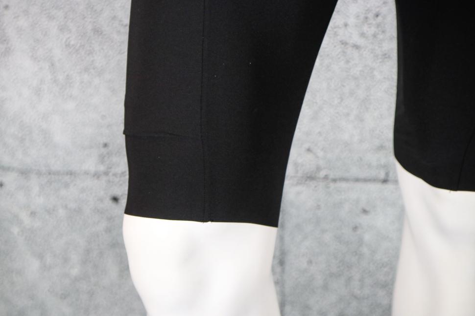 2023 7Mesh Men's RK2 Cargo Bib Short - cuff.jpg
