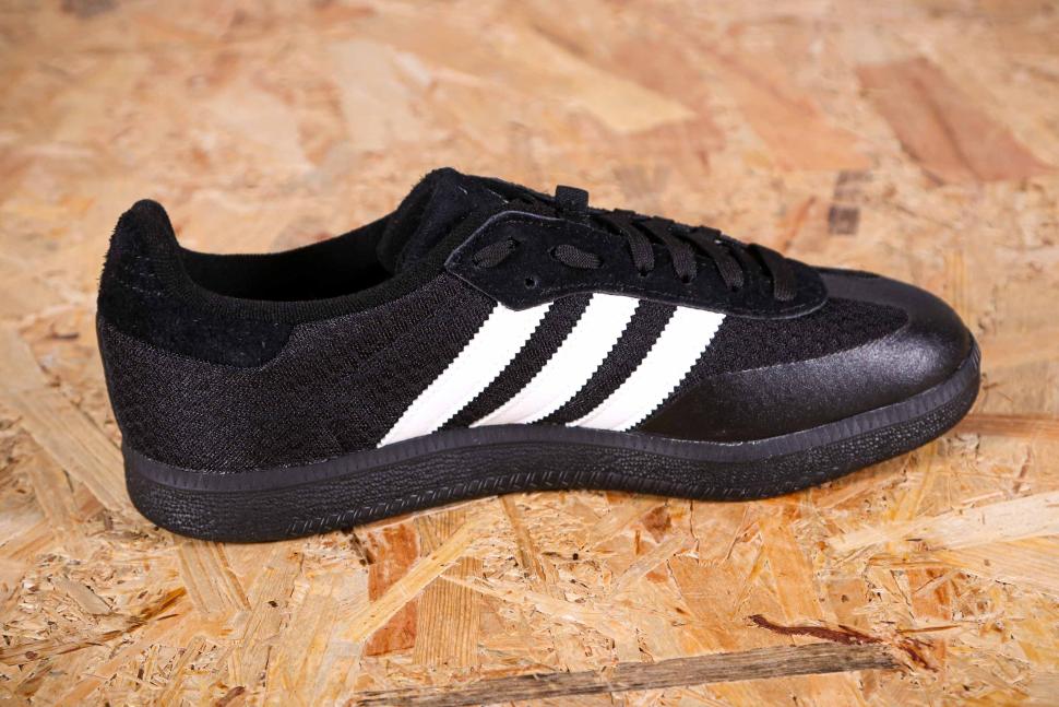 2023 Adidas Velosamba COLD.RDY Cycling Shoes - in step.jpg