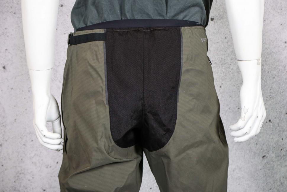 2023 Albion Zoa Rain Trousers - back detail.jpg