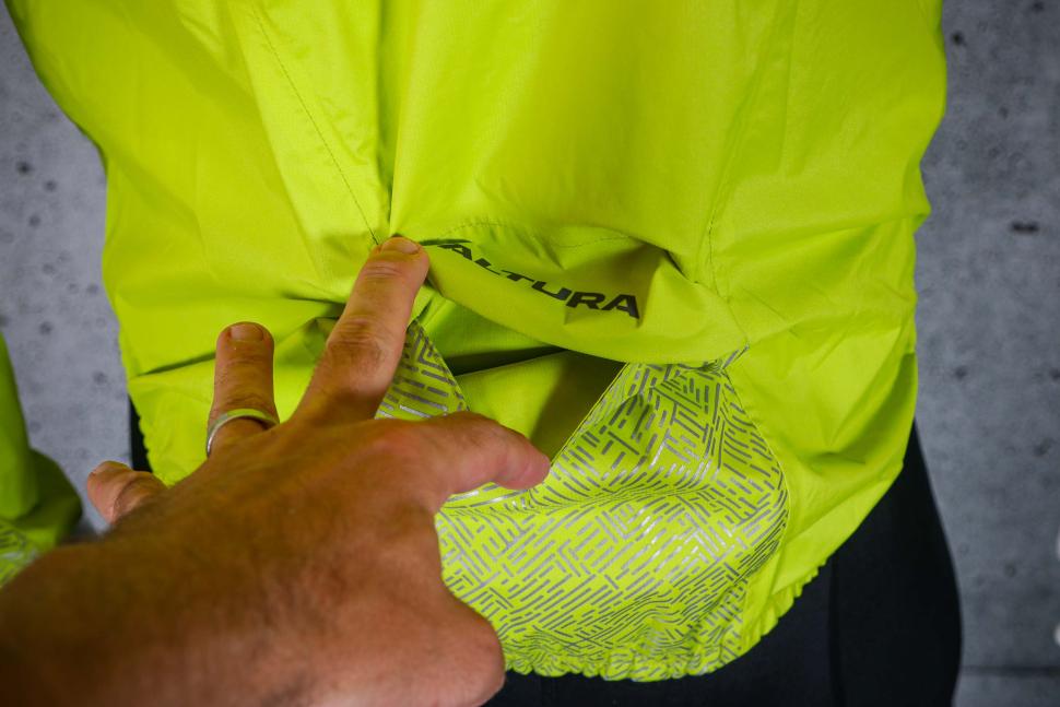 2023 Altura Icon Pocket Rocket Waterproof Packable jacket - pocket.jpg