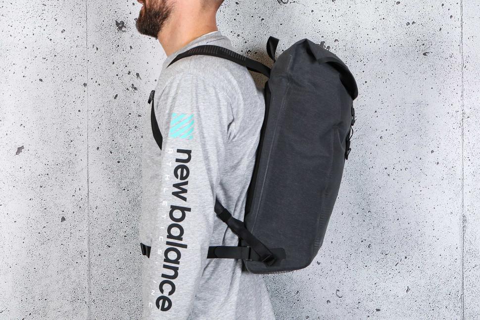 2023 Apidura City Backpack - side.jpg