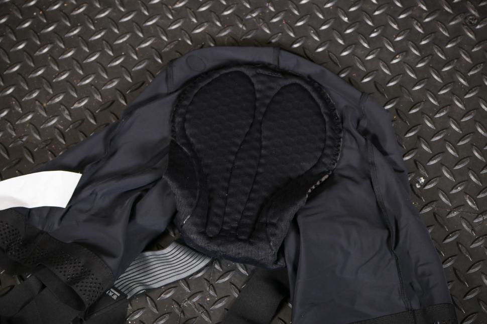 2023 Assos Equipe R Bib Shorts S9 - chamois.jpg