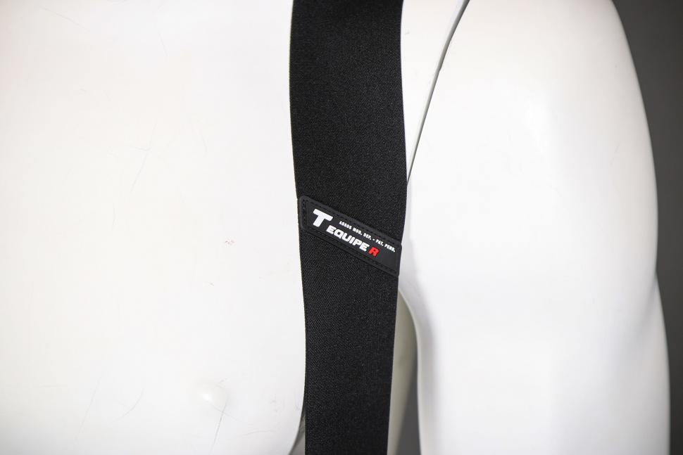 2023 Assos Equipe R Bib Shorts S9 - strap logo 2.jpg