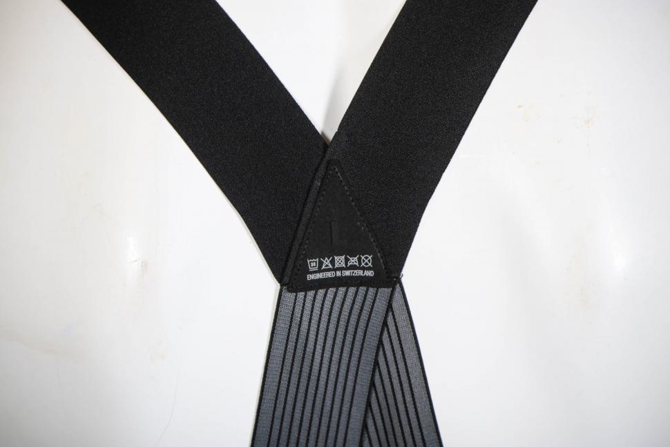 2023 Assos Equipe R Bib Shorts S9 - straps detail.jpg