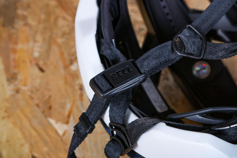 2023 Bell Falcon XR LED MIPS Road Helmet - clip.jpg