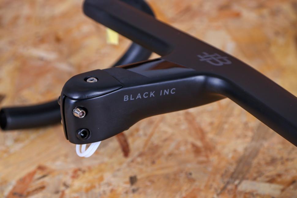 2023 Black INC Integrated Aero Barstem - stem detail.jpg