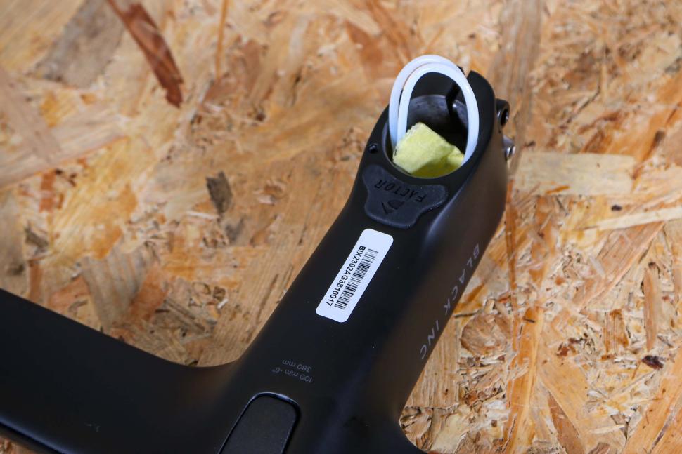 2023 Black INC Integrated Aero Barstem - stem underside.jpg