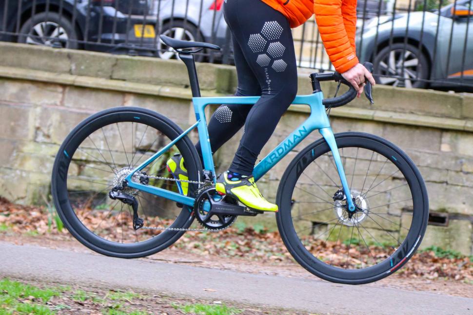 2023 Boardman SLR 9.6 Disc - riding 3.jpg
