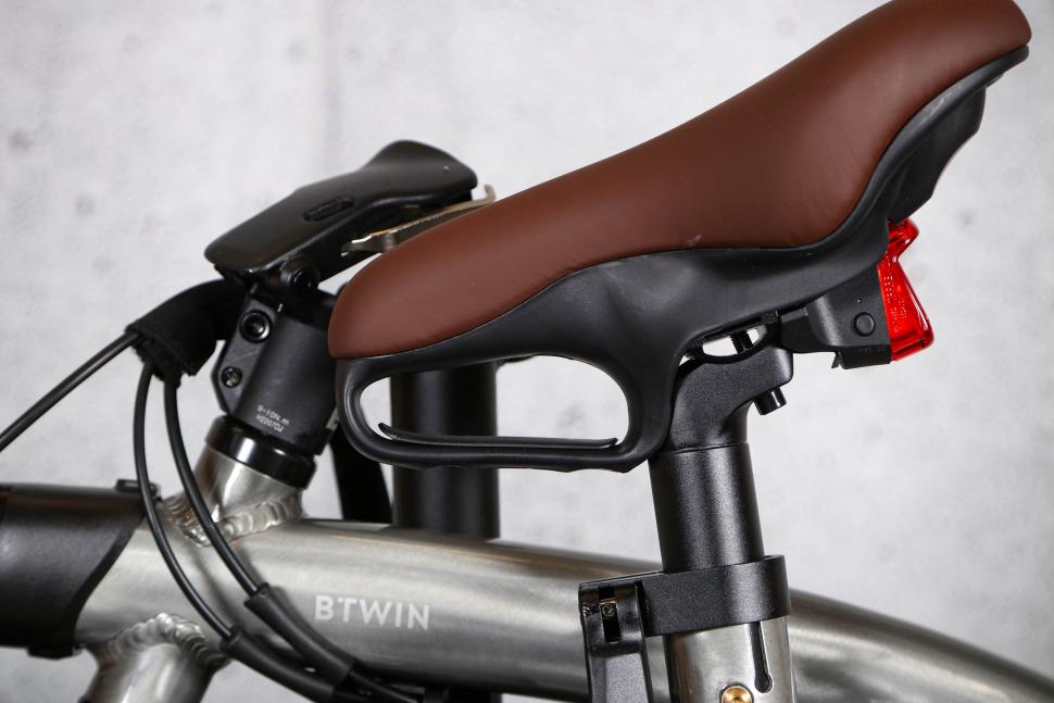 2023 BTwin Ultra compact 1 second light folding bike - saddle handle.jpg