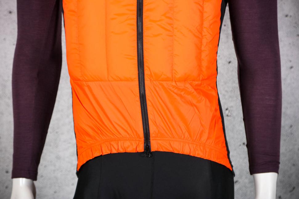 2023 Cafe Du Cycliste Maya Unisex Insulated Packable Cycling Gilet - hem.jpg