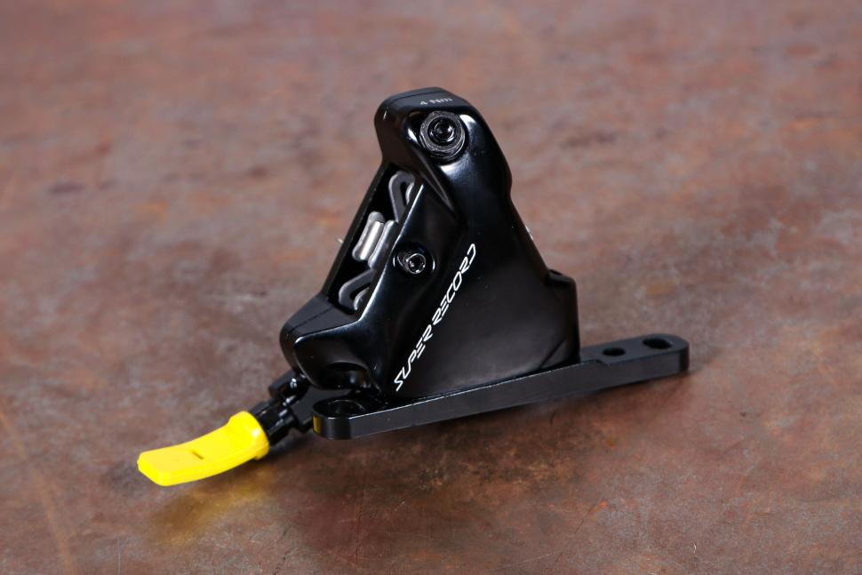 2023 Campagnolo Super Record Wireless - disc brake caliper 3.jpg