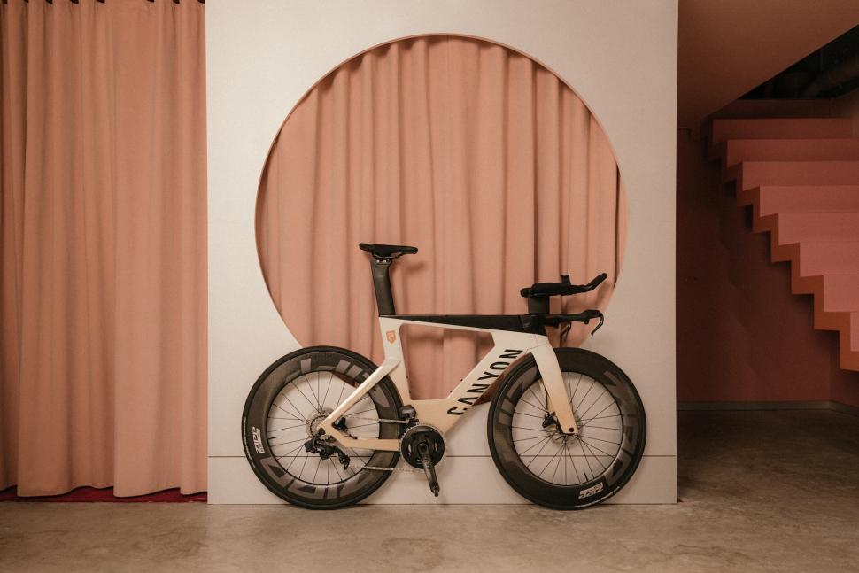 2023 Canyon Speedmax CF SLX 8 Disc Frodissimo - 5