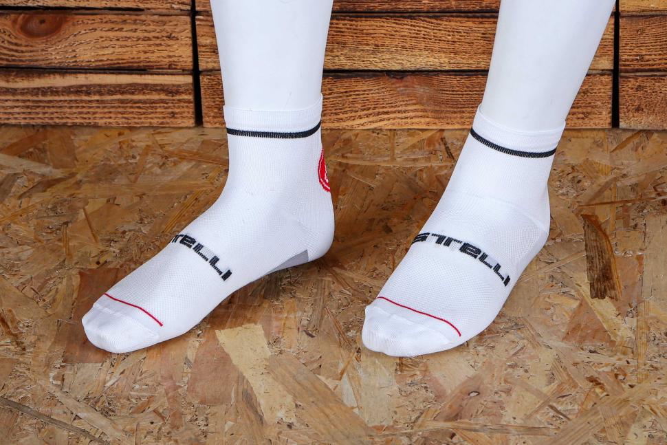 2023 Castelli Entrata 9 sock - 1.jpg