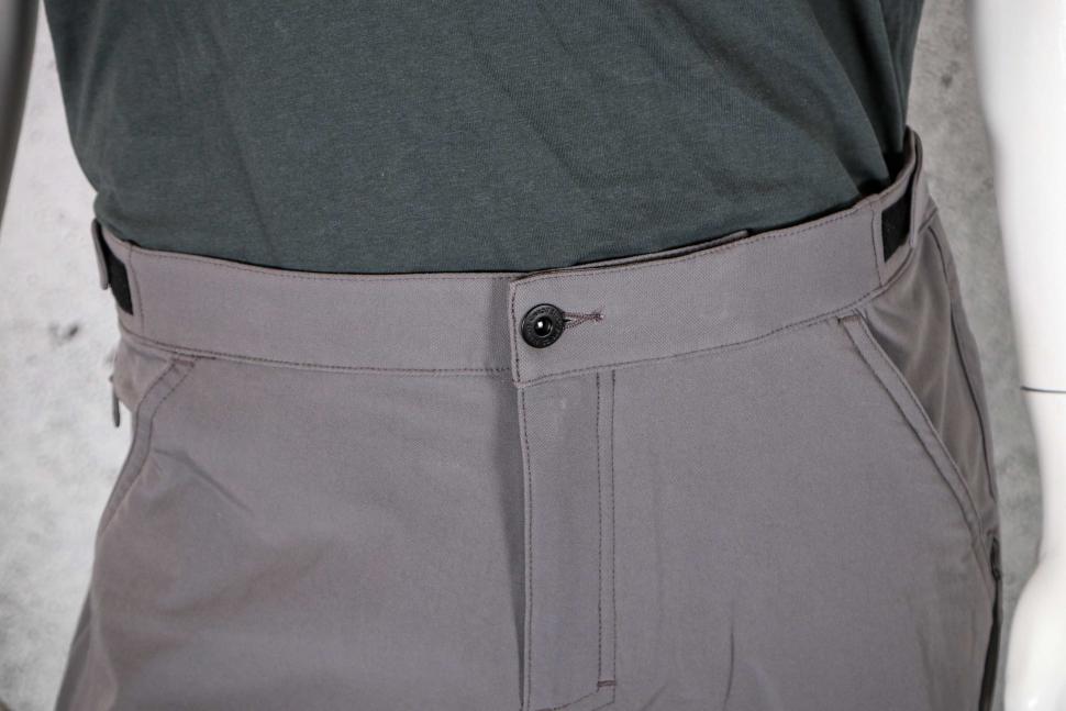 2023 Chrome Industries Men's Sutro Short - waist front.jpg