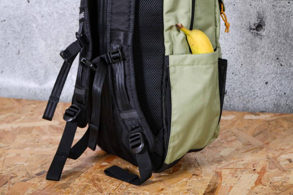 2023 Chrome Industries Ruckas Backpack 23L - side pocket.jpg