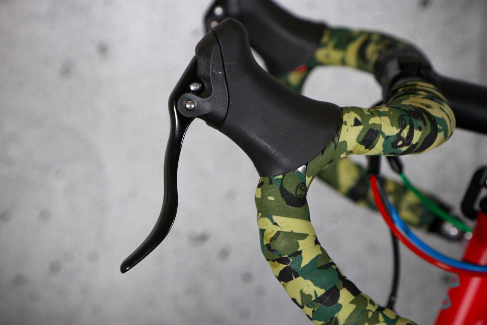 2023 Cinelli Hobootleg - brake lever.jpg