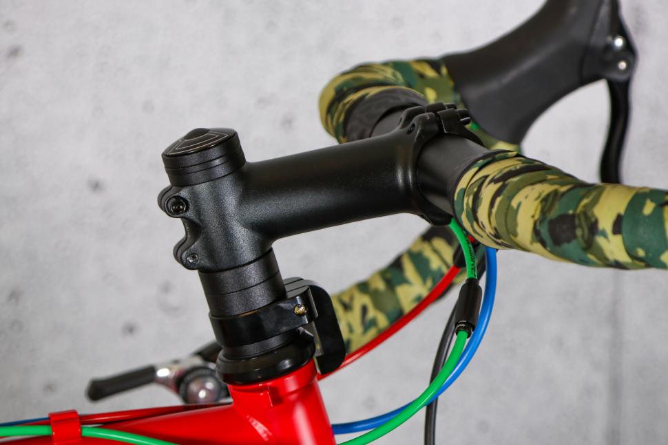2023 Cinelli Hobootleg - stem.jpg