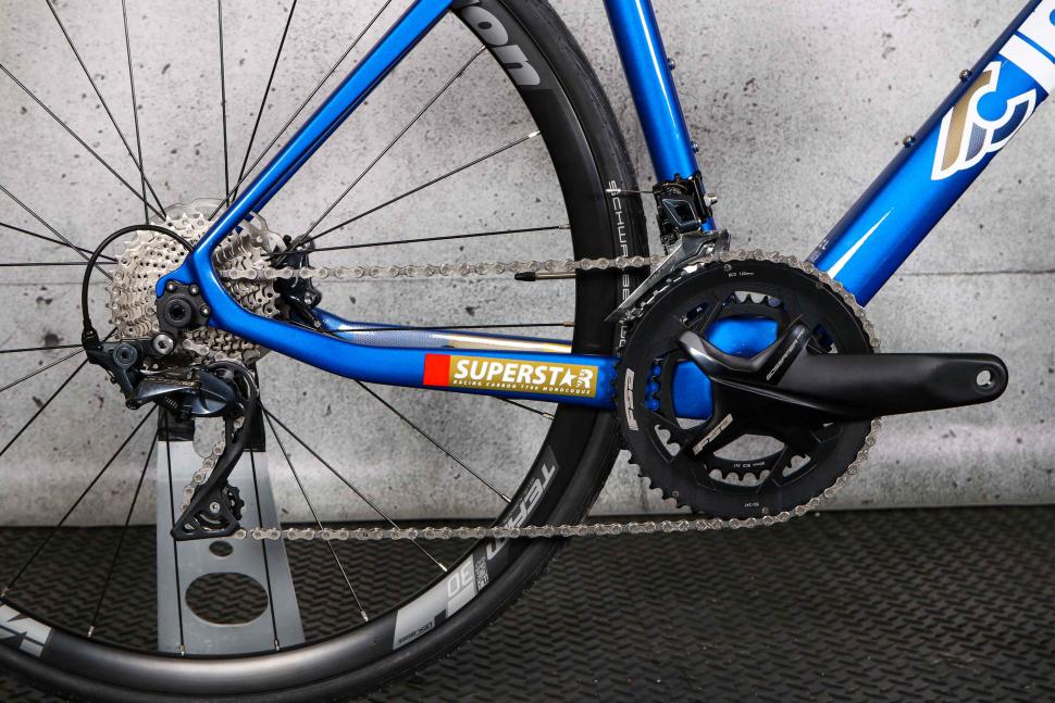 2023 Cinelli Superstar Disc Ultegra - drive train.jpg