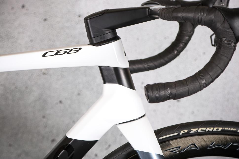 2023 Colnago C68 Super Record - head tube.jpg
