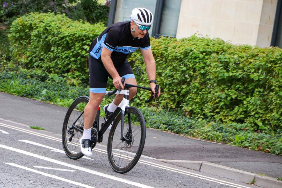 2023 Colnago C68 Super Record - riding 3.jpg
