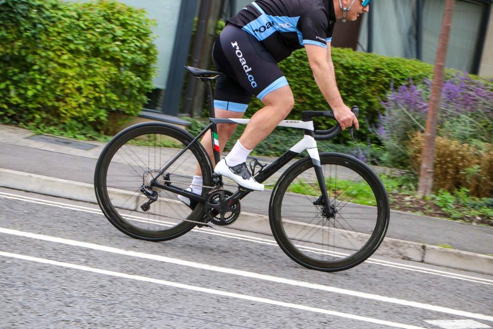 2023 Colnago C68 Super Record - riding 6.jpg