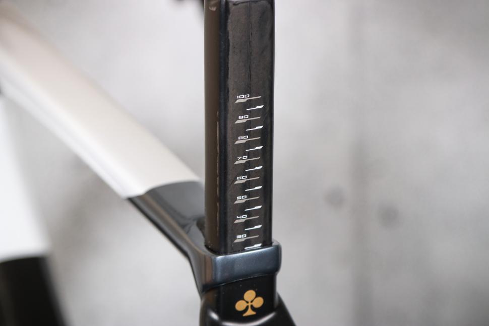 2023 Colnago C68 Super Record - seat post.jpg
