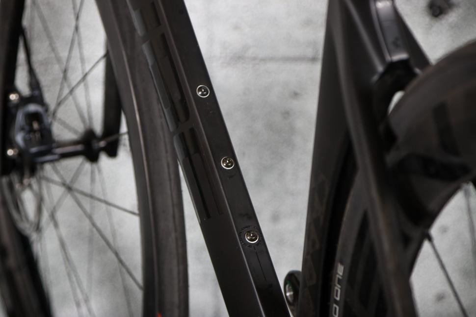 2023 Cube Litening Aero C68X Pro - downtube bosses.jpg