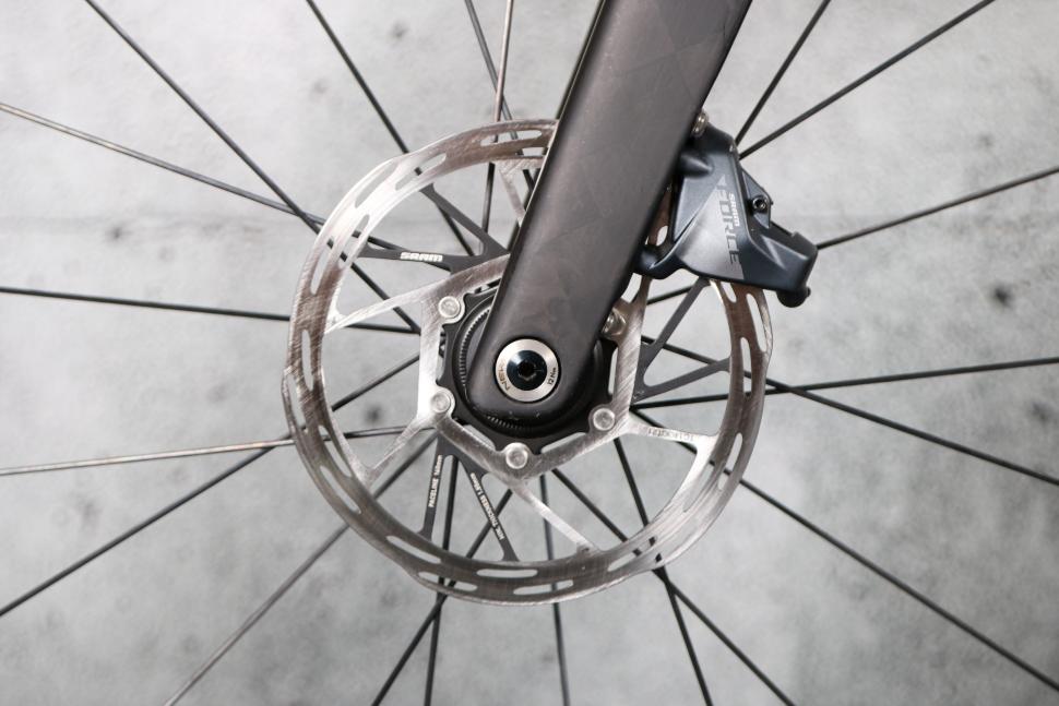 2023 Cube Litening Aero C68X Pro - front disc brake.jpg
