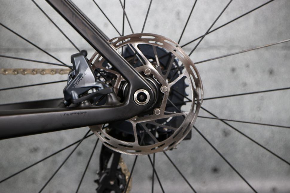 2023 Cube Litening Aero C68X Pro - rear disc brake.jpg