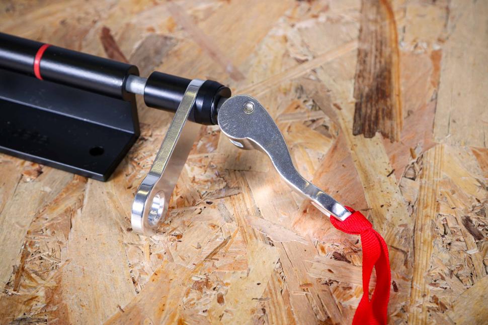 2023 Delta Bike Hitch Pro - 2.jpg