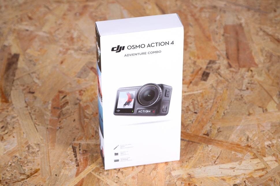 2023 dji Osmo Action 4 Adventure Combo - boxed.jpg