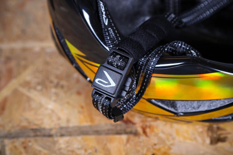 2023 Ekoi Casque EKOI AR14 STAR LTD Chrome Gold - clip.jpg
