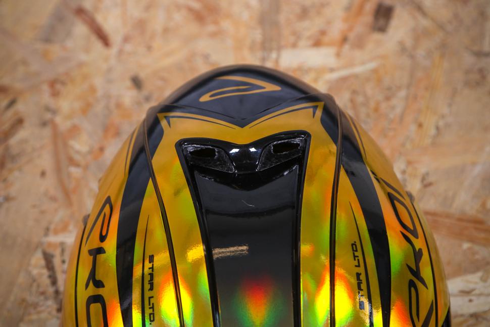 2023 Ekoi Casque EKOI AR14 STAR LTD Chrome Gold - top vent.jpg