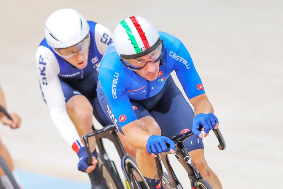 2023 Elia Viviani World Champs &copy; SWpix.com (t-a Photography Hub Ltd) - 1