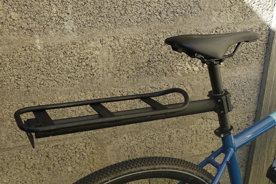 2023 ELOPS Seat Post Pannier Rack 500 no siderail 6.JPG