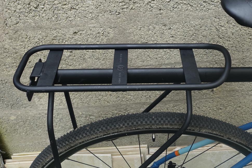 2023 ELOPS Seat Post Pannier Rack 500 pack 2.JPG