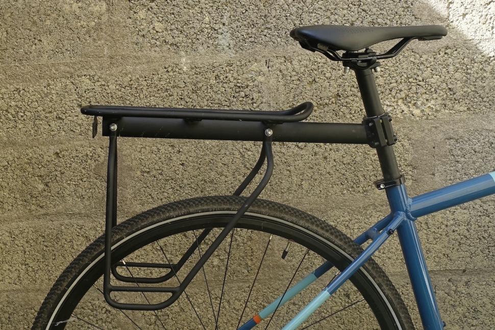 2023 ELOPS Seat Post Pannier Rack 500 pack 6.JPG