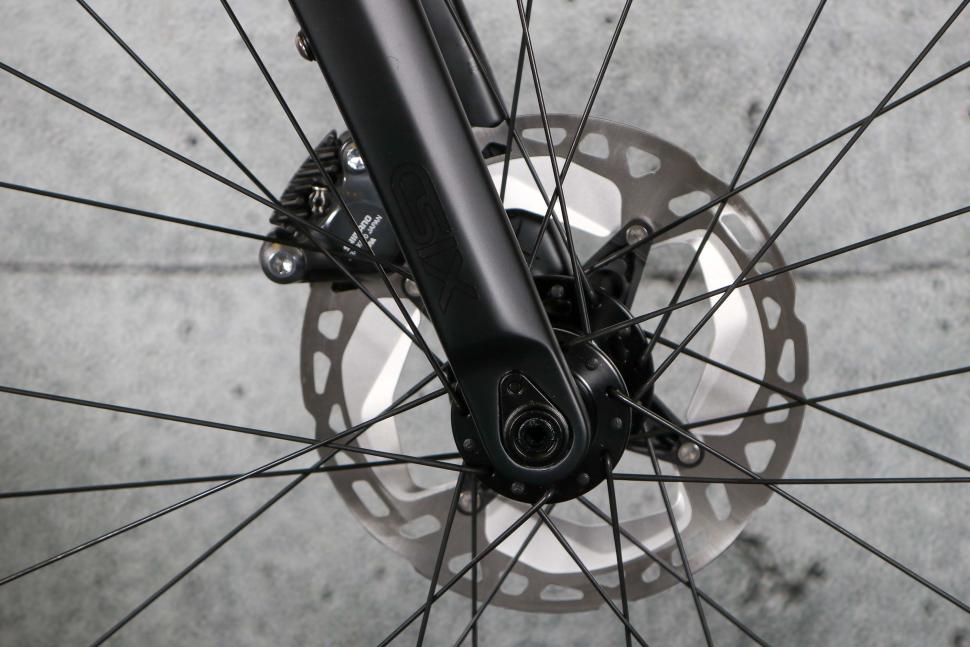 2023 Enigma Edge - fork detail.jpg