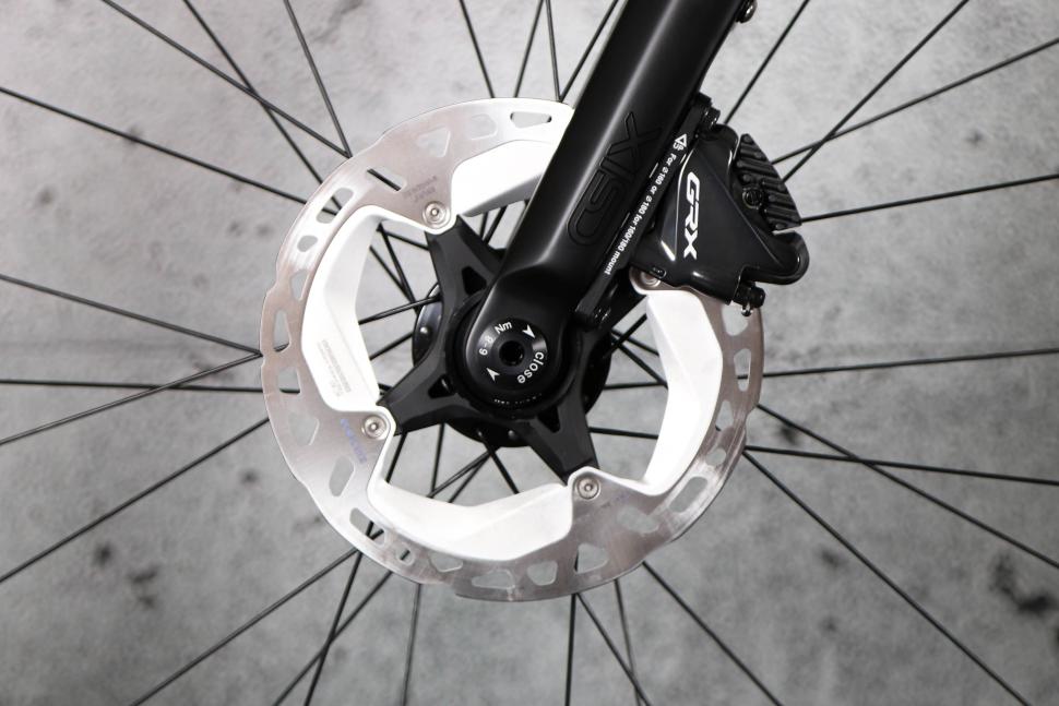 2023 Enigma Edge - front disc brake.jpg