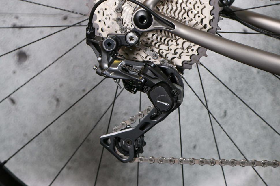 2023 Enigma Edge - rear mech.jpg