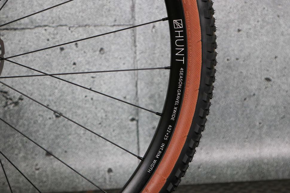 2023 Enigma Edge - rim.jpg