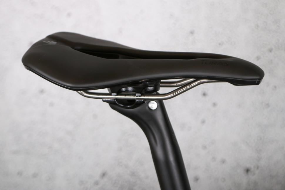 2023 Enigma Edge - saddle.jpg