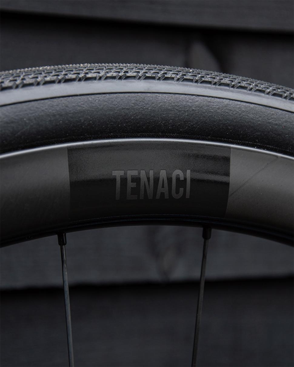 2023 Ere Research Tenaci GA40  - 2