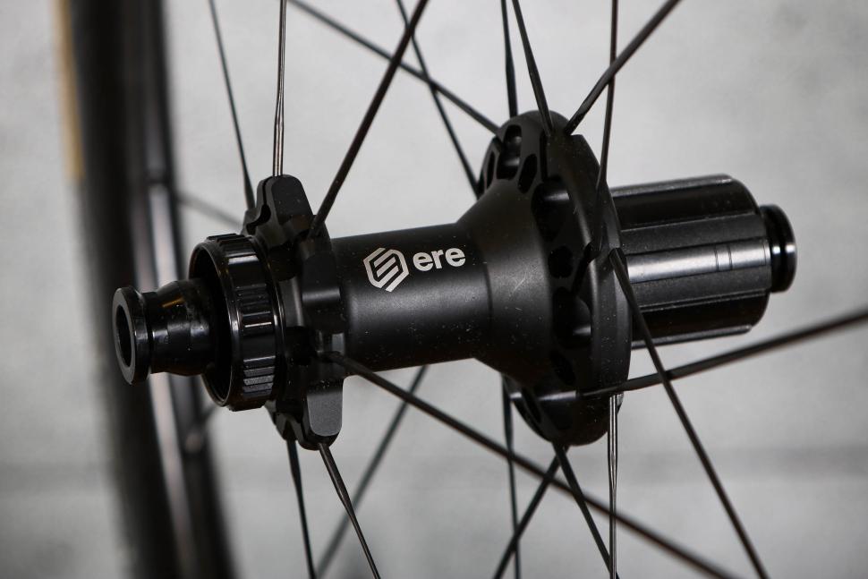 2024 Ere Research Genus II CL45 wheels - rear hub