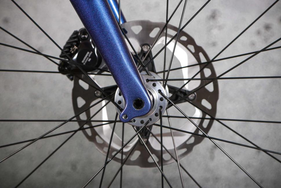 2023 Fairlight Secan 2.5 GRX - fork detail.jpg