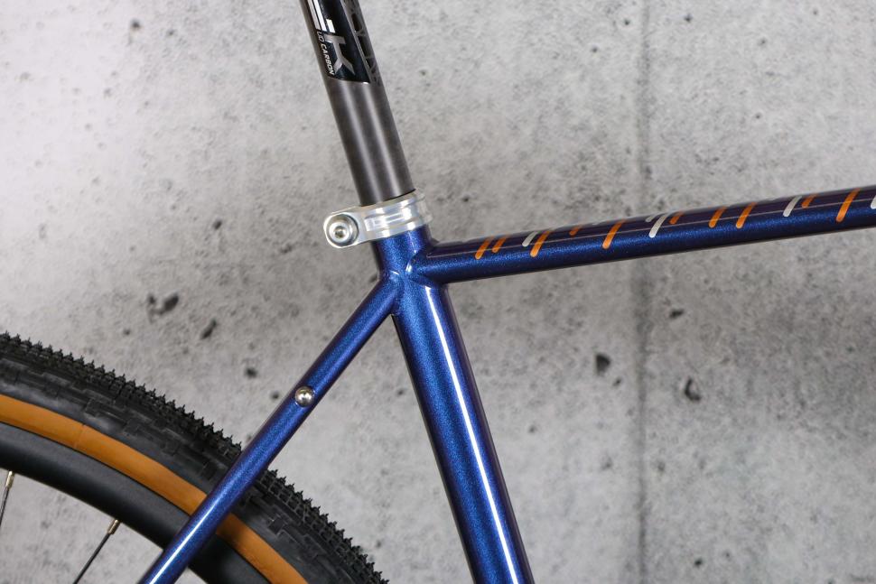 2023 Fairlight Secan 2.5 GRX - seat tube junction.jpg