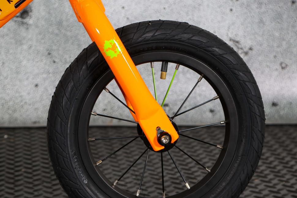 2023 Frog Tadpole balance bike - fork.jpg